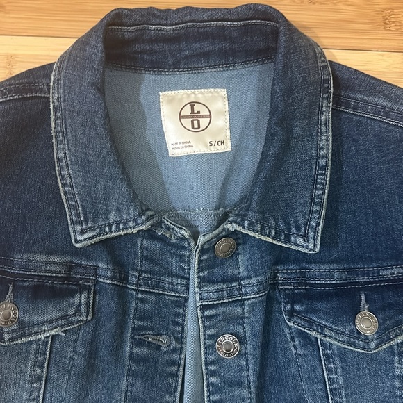 Jean jacket - Picture 2 of 3